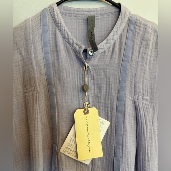 Raquel Allegra Light Purple Button-Up Tunic - Picture 3 of 4